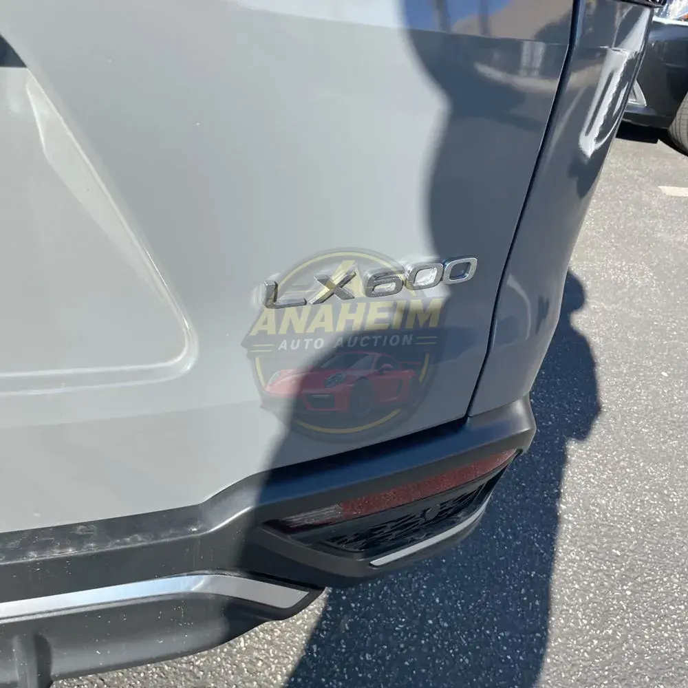 2023 Lexus LX 600 F SPORT Handling
