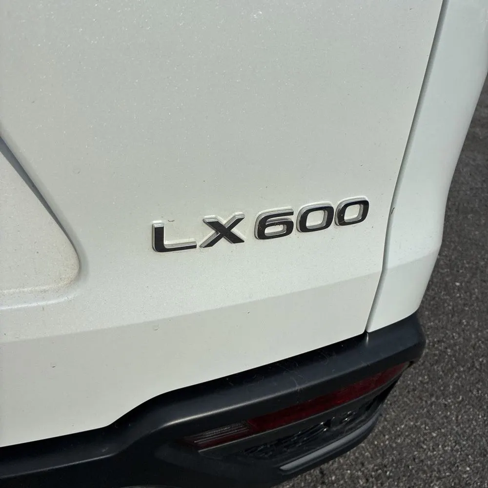 2024 Lexus LX 600 F SPORT Handling