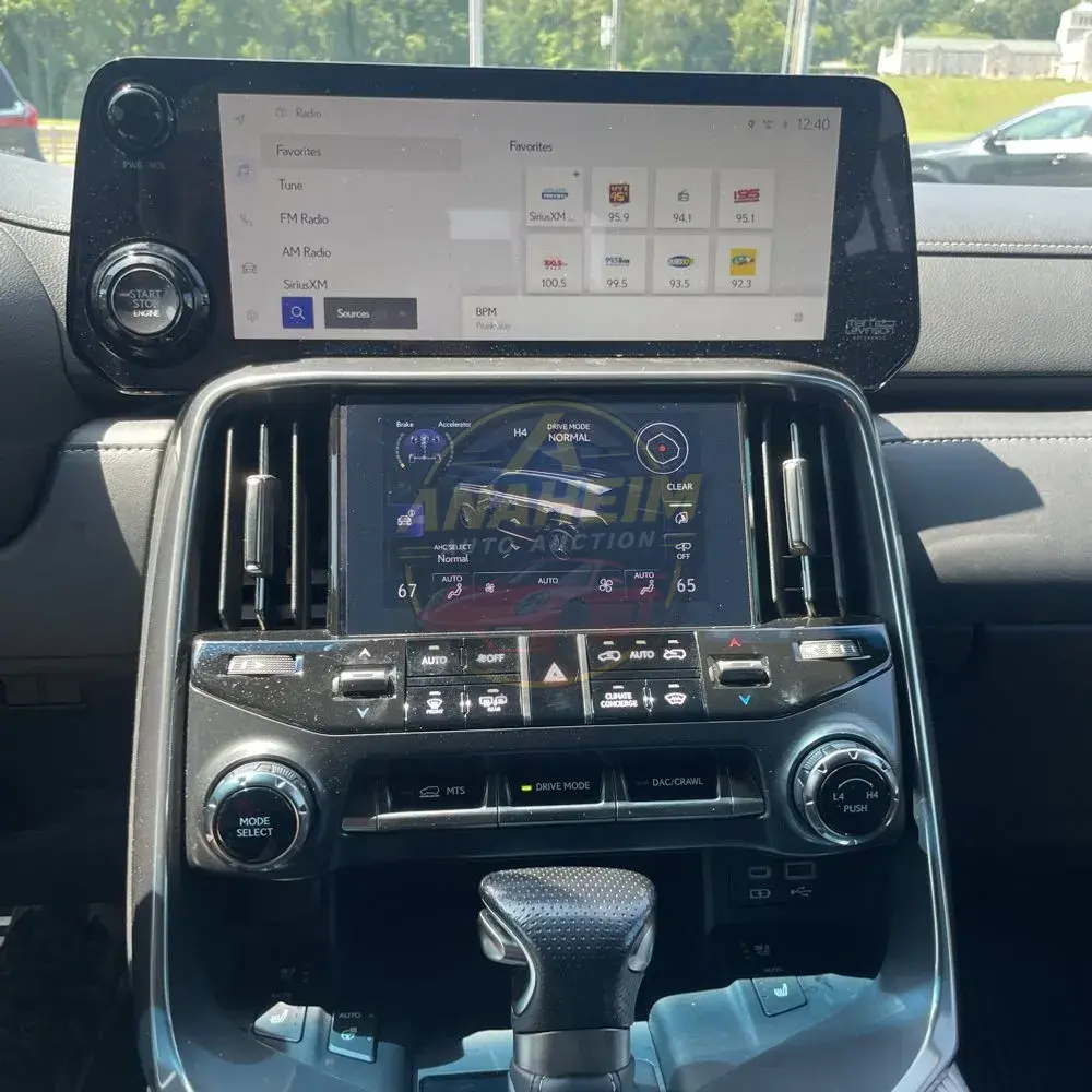 2023 Lexus LX 600 F SPORT Handling