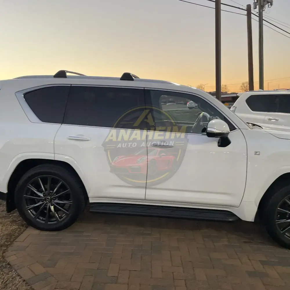 2024 Lexus LX 600 F SPORT Handling