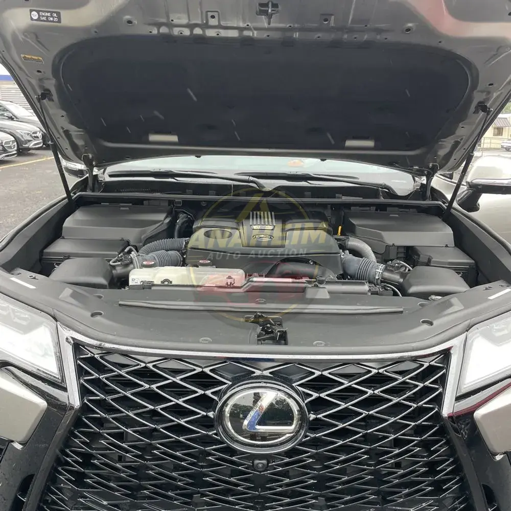 2023 Lexus LX 600 F SPORT Handling