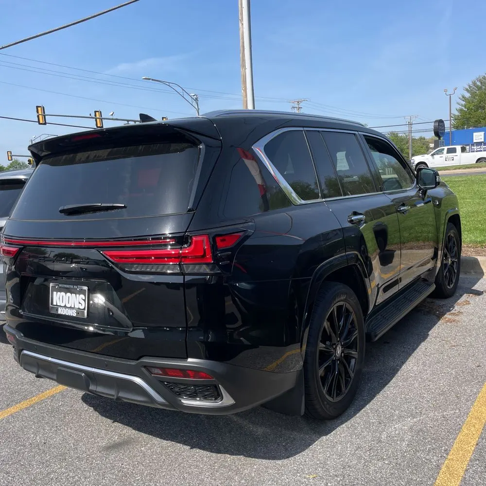 2024 Lexus LX 600 F SPORT Handling
