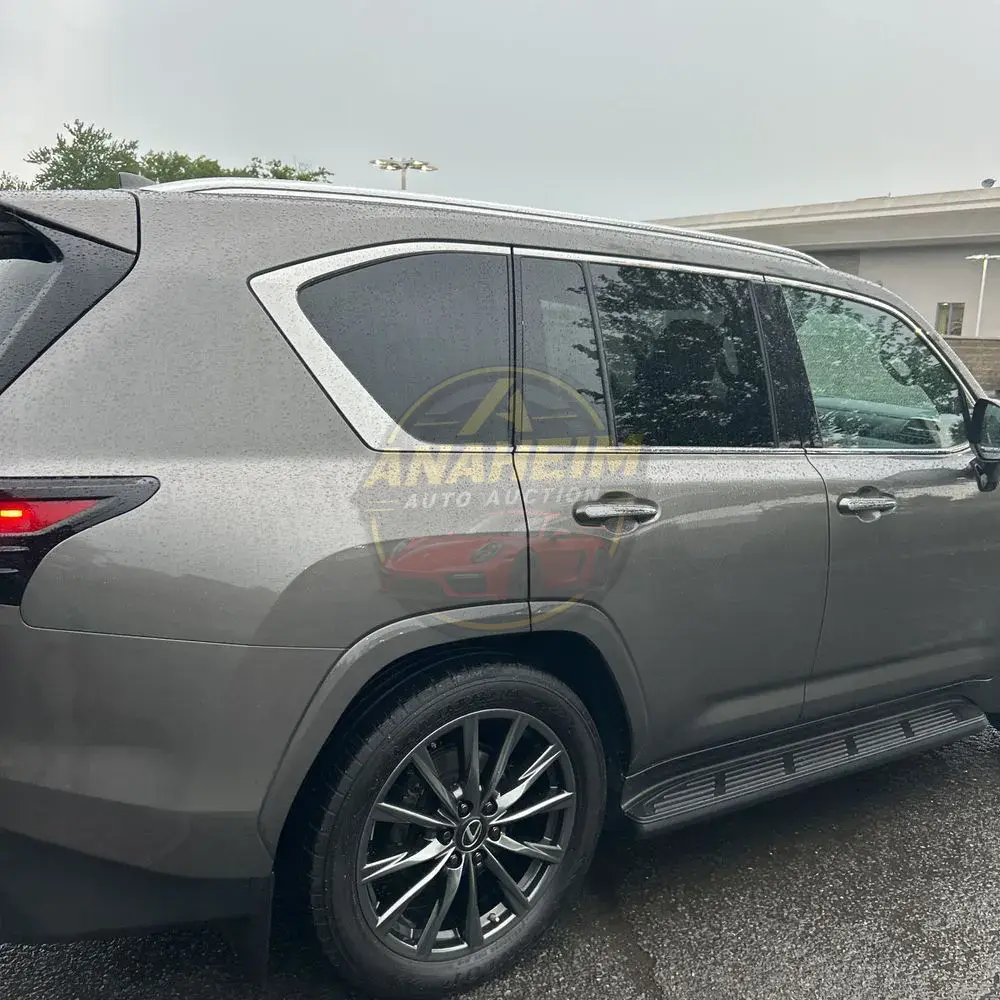 2023 Lexus LX 600 F SPORT Handling