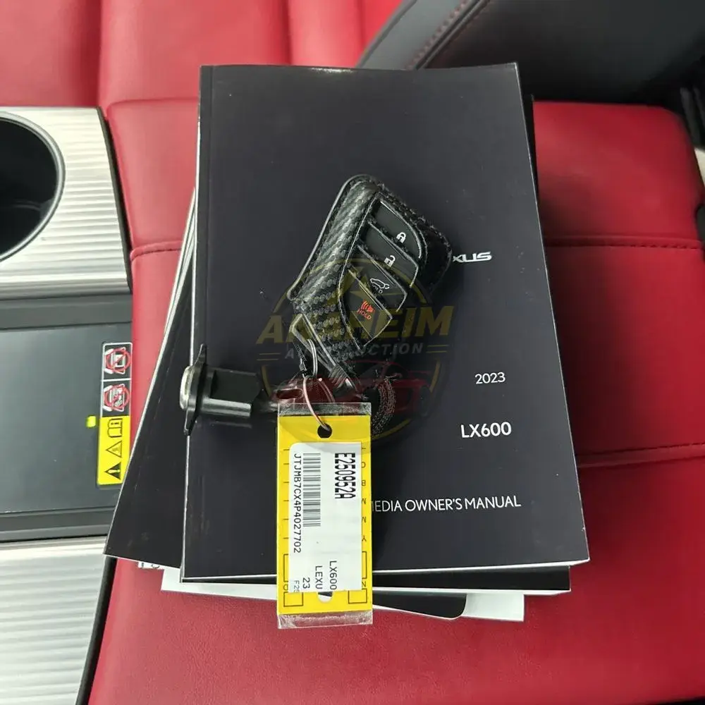 2023 Lexus LX 600 F SPORT Handling