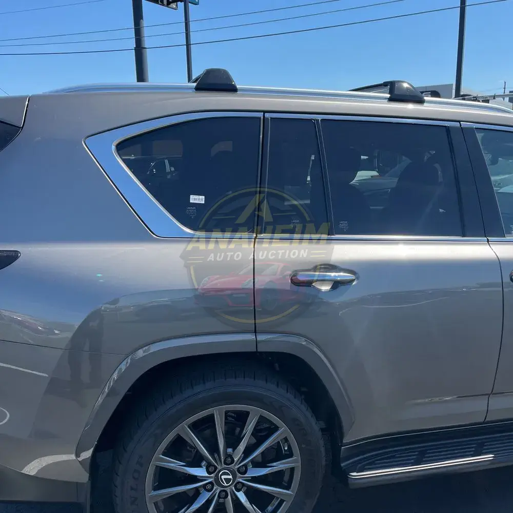 2023 Lexus LX 600 F SPORT Handling