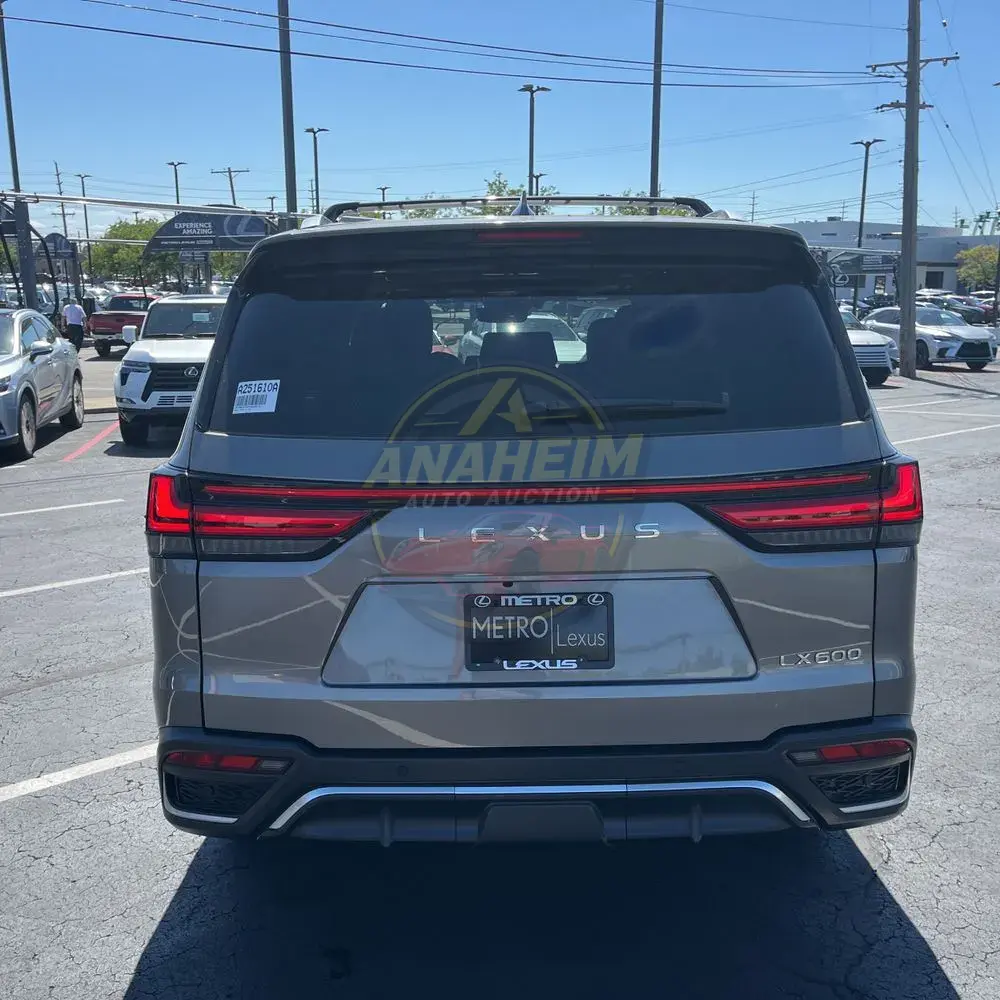 2023 Lexus LX 600 F SPORT Handling