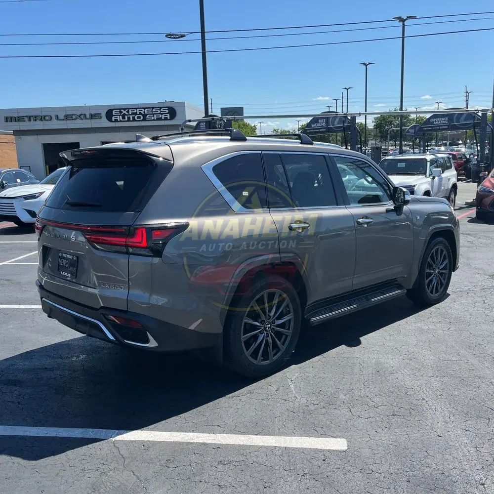 2023 Lexus LX 600 F SPORT Handling