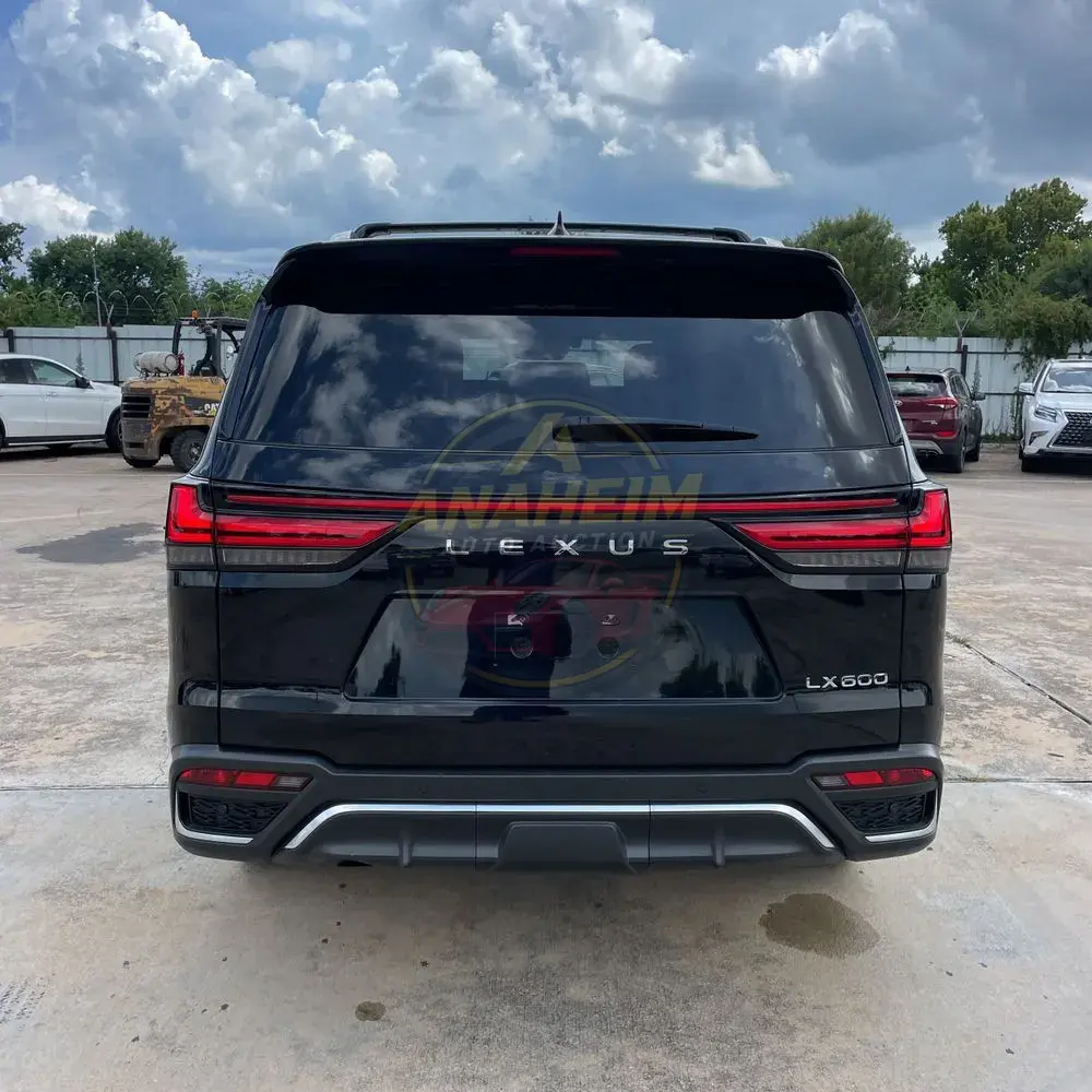 2024 Lexus LX 600 F SPORT Handling