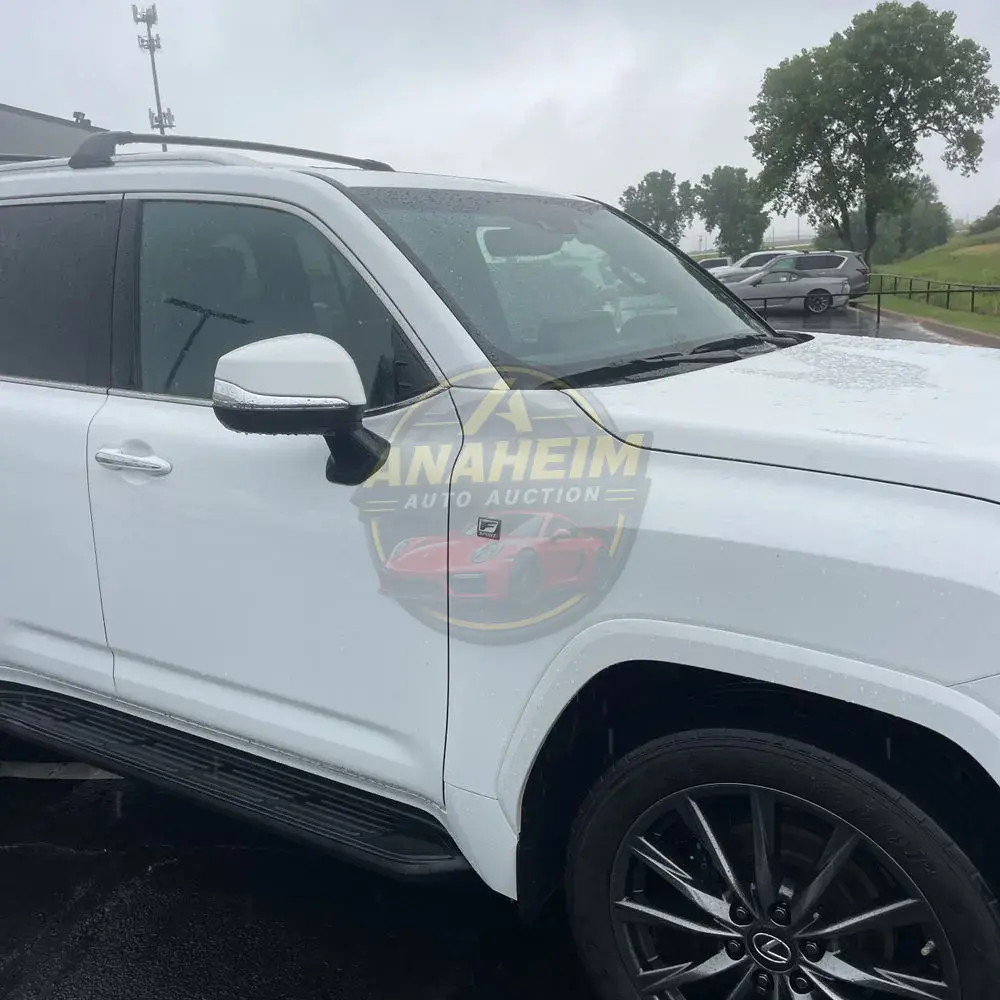 2023 Lexus LX 600 F SPORT Handling
