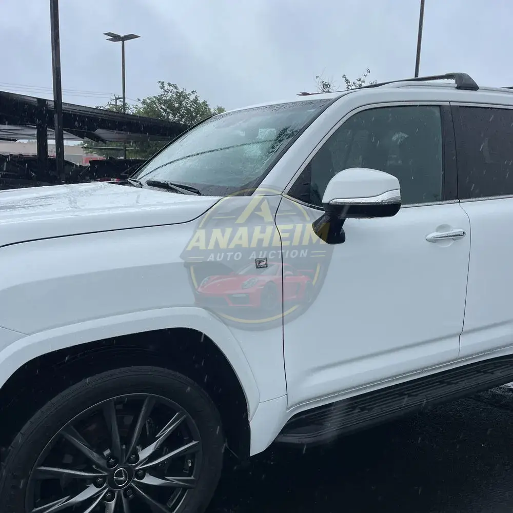 2023 Lexus LX 600 F SPORT Handling