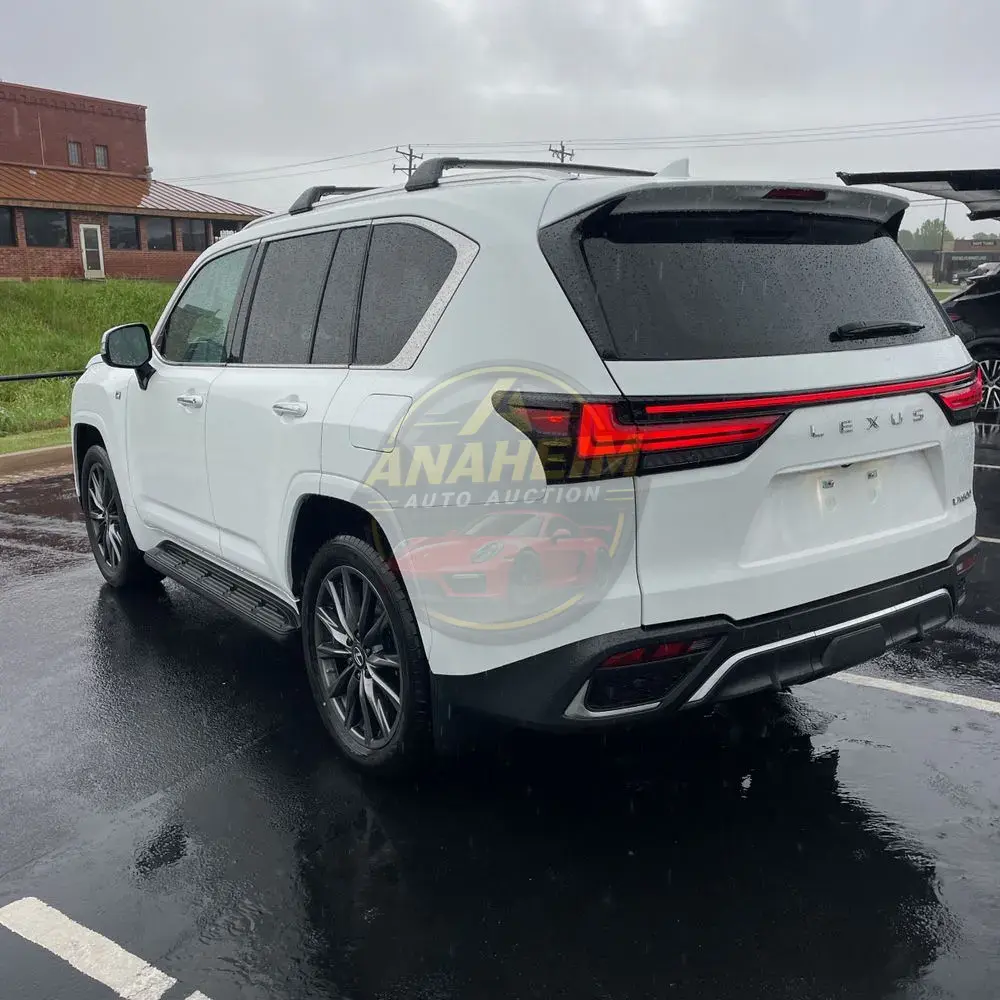 2023 Lexus LX 600 F SPORT Handling