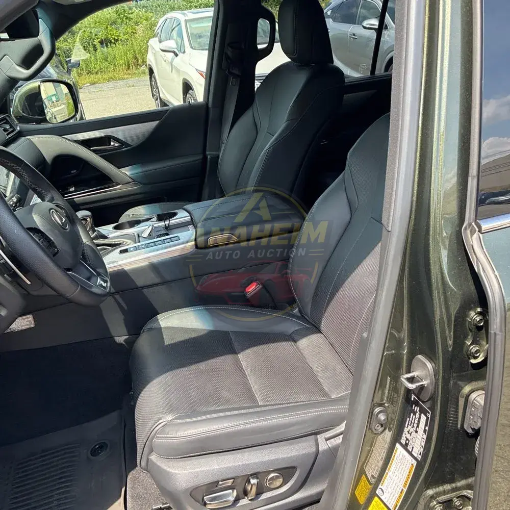 2024 Lexus LX 600 F SPORT Handling