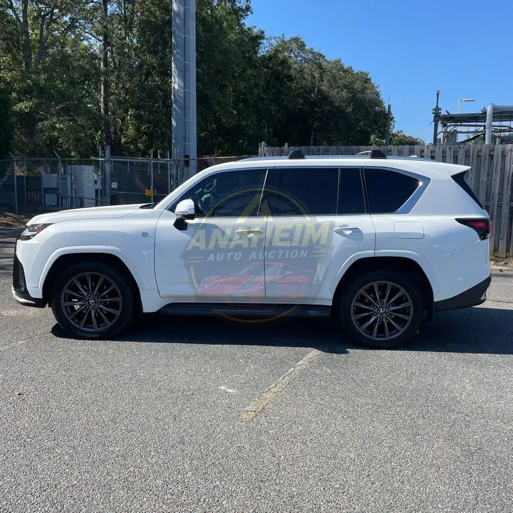 2023 Lexus LX 600 F SPORT Handling