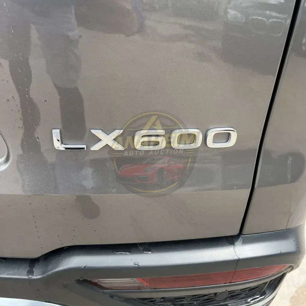 2024 Lexus LX 600 F SPORT Handling