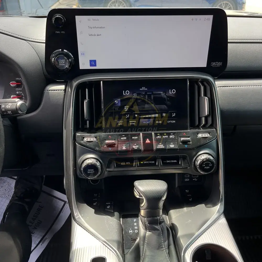 2024 Lexus LX 600 F SPORT Handling