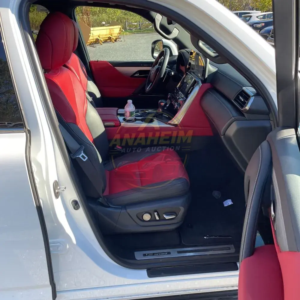 2024 Lexus LX 600 F SPORT Handling