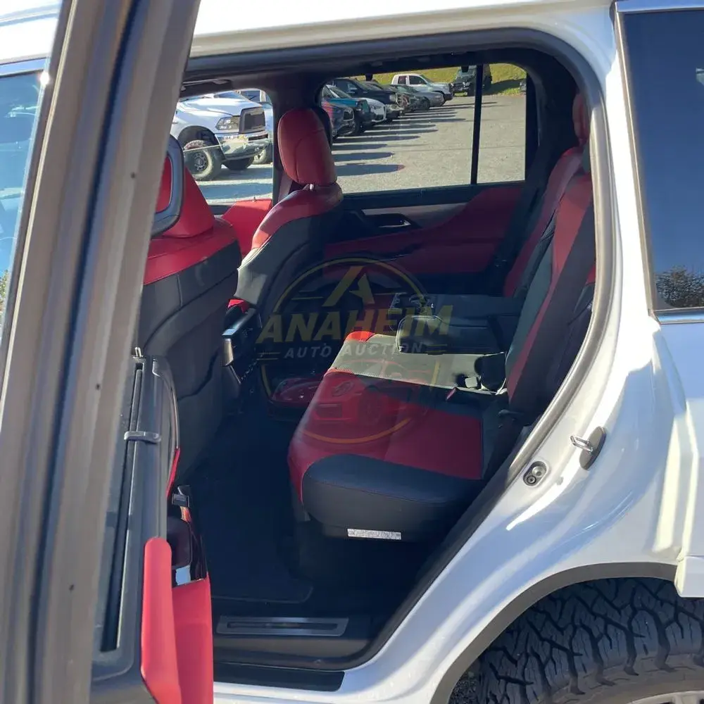 2024 Lexus LX 600 F SPORT Handling