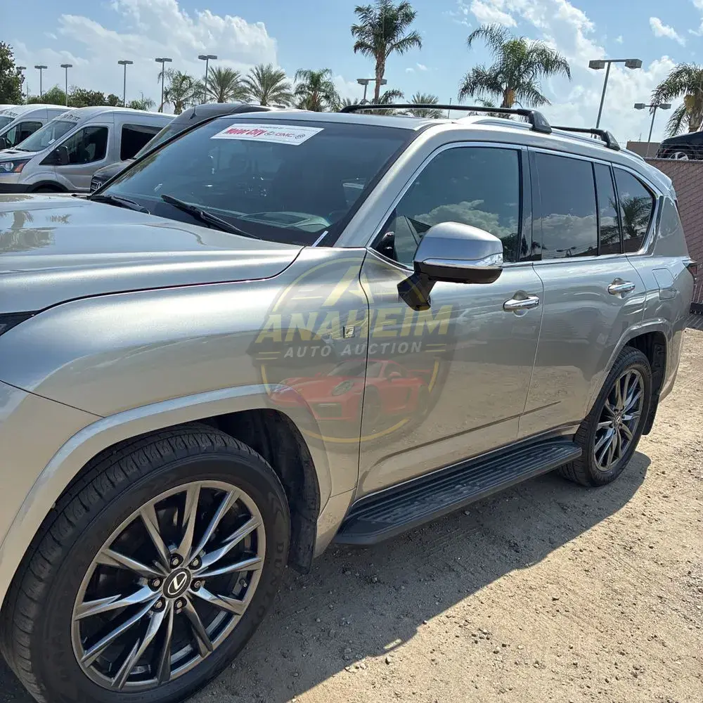 2023 Lexus LX 600 F SPORT Handling