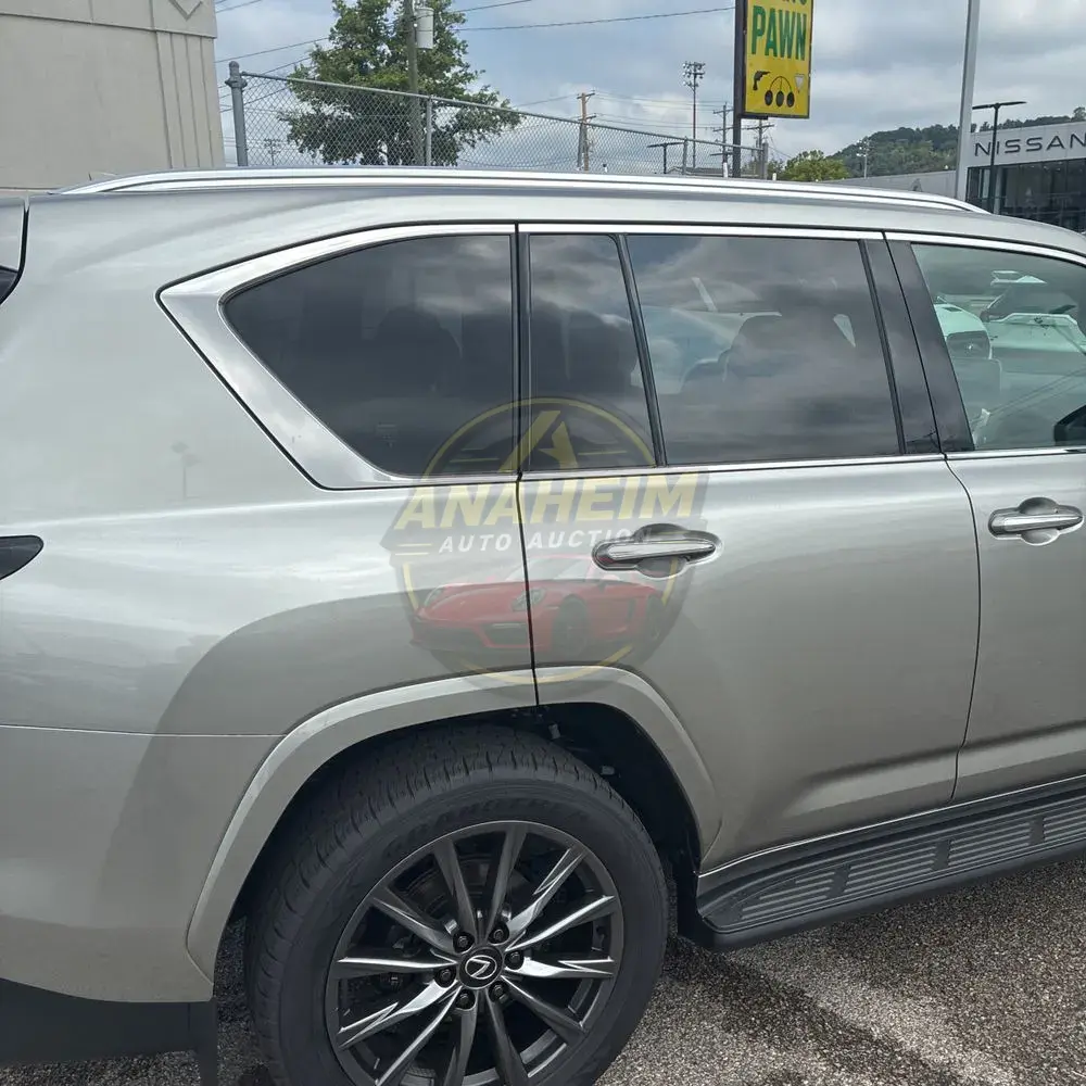 2024 Lexus LX 600 F SPORT Handling