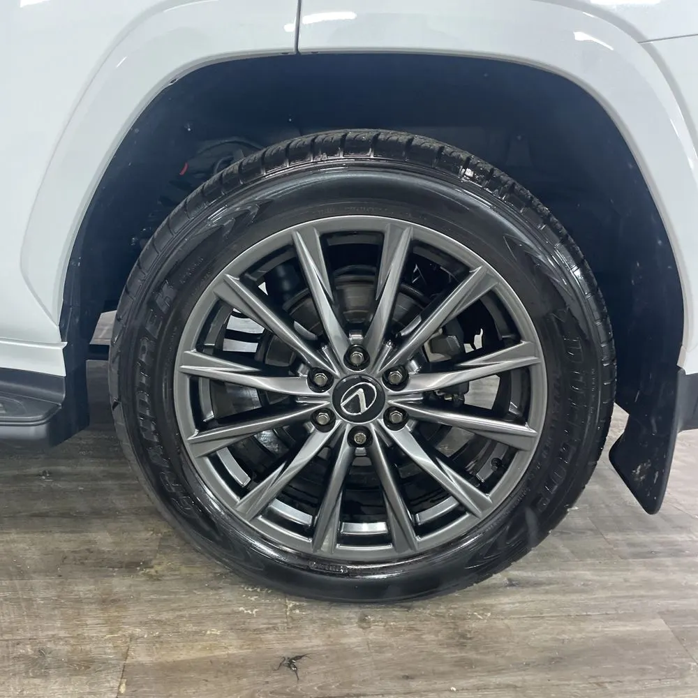 2024 Lexus LX 600 F SPORT Handling
