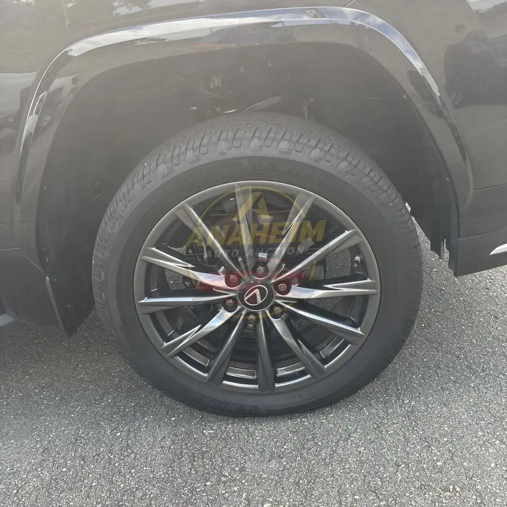 2022 Lexus LX 600 F SPORT Handling