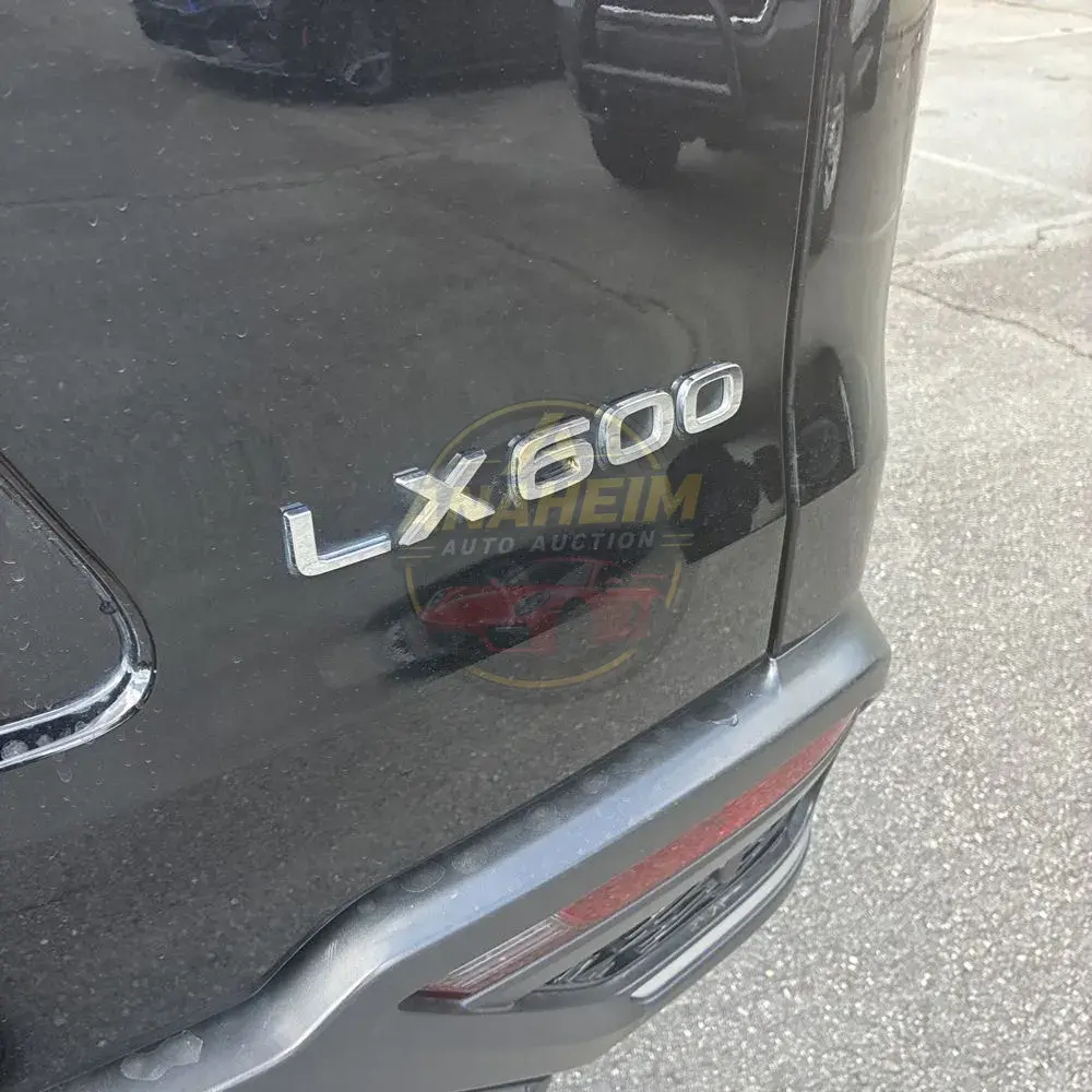 2022 Lexus LX 600 F SPORT Handling