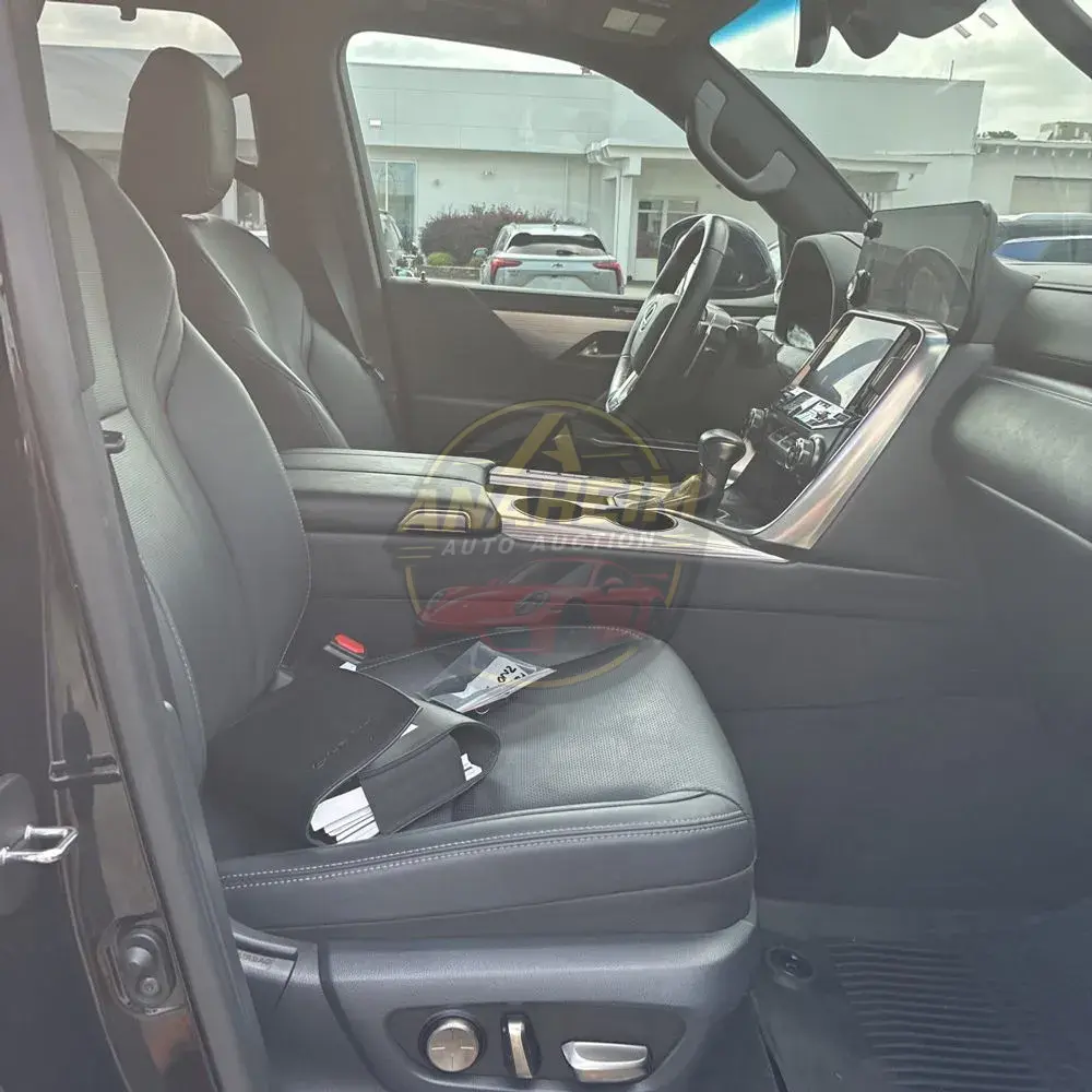 2022 Lexus LX 600 F SPORT Handling