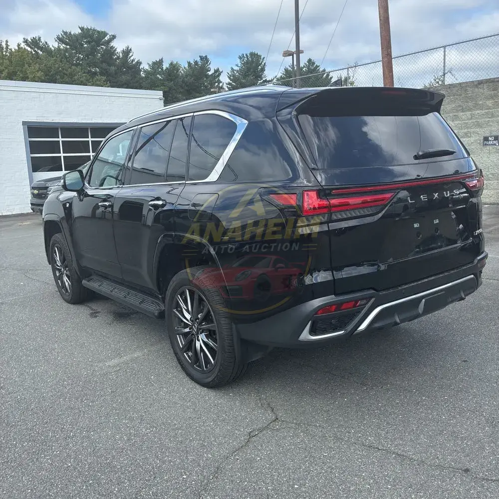 2022 Lexus LX 600 F SPORT Handling
