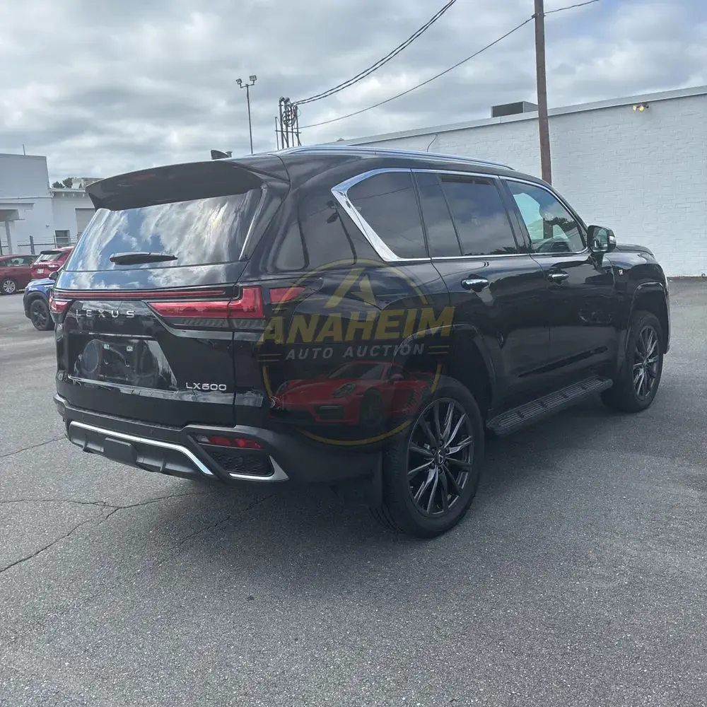 2022 Lexus LX 600 F SPORT Handling