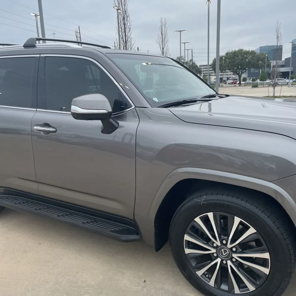 2022 Lexus LX 600 Base