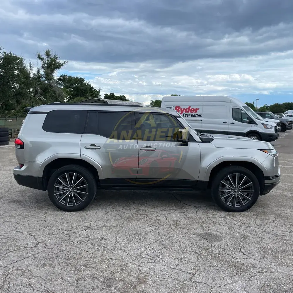 2024 Lexus GX 550 Luxury+