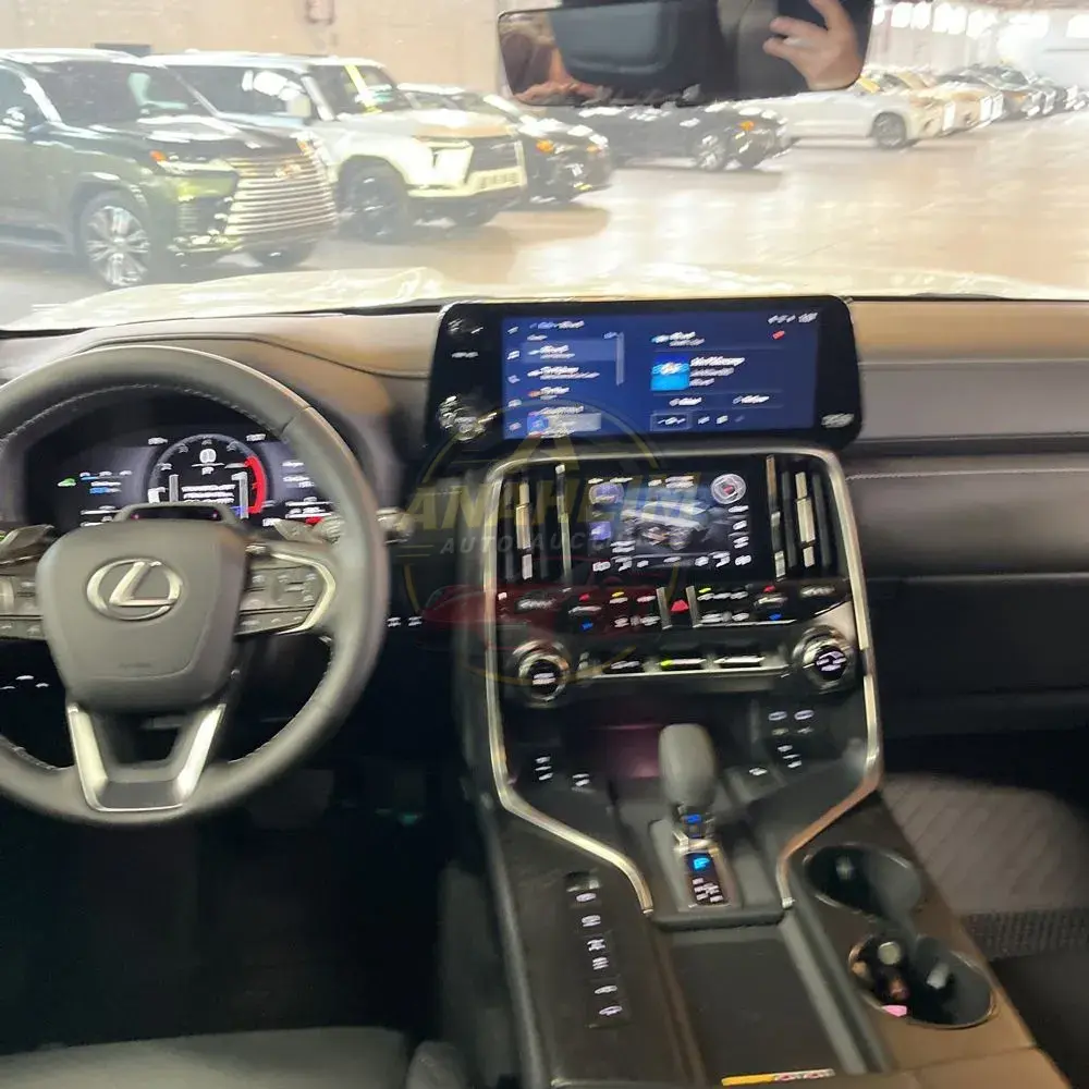 2025 Lexus LX 700h Overtrail