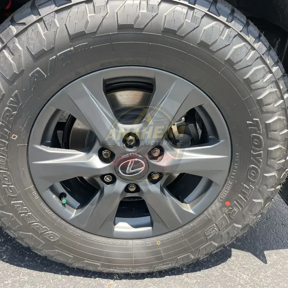 2025 Lexus LX 700h Overtrail