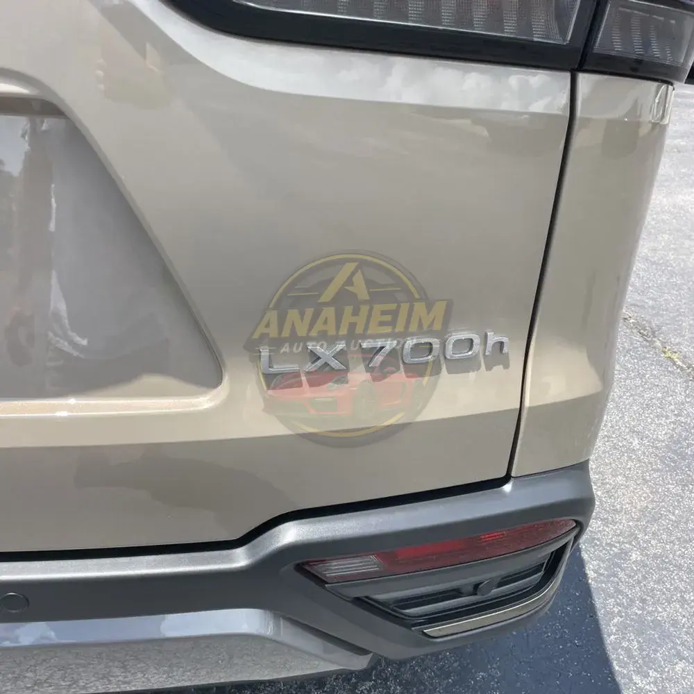 2025 Lexus LX 700h Overtrail
