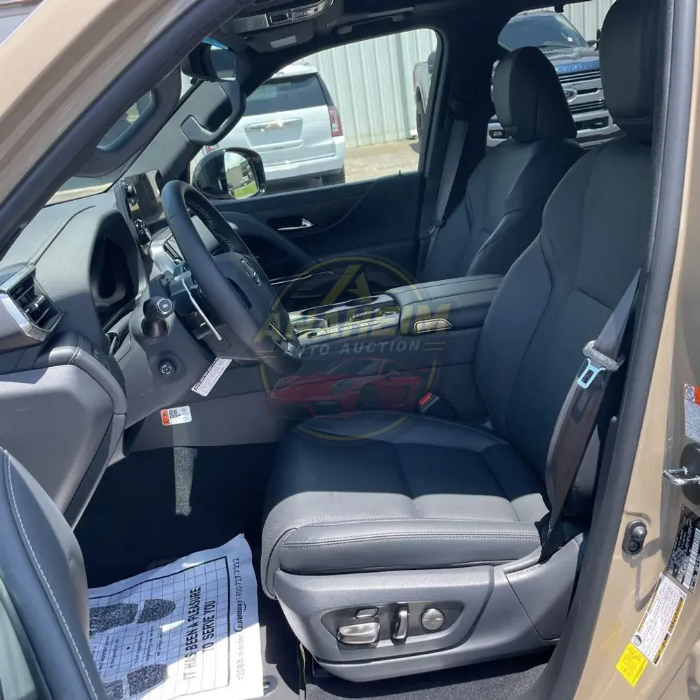 2025 Lexus LX 700h Overtrail