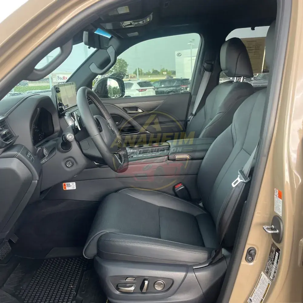 2025 Lexus LX 700h Overtrail