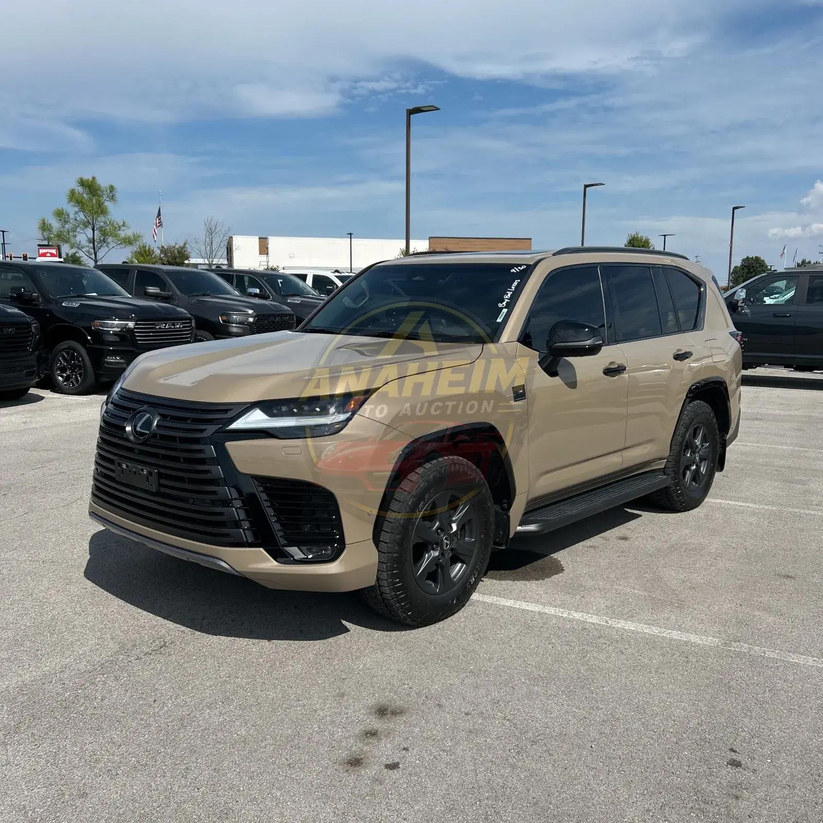 2025 Lexus LX 700h Overtrail