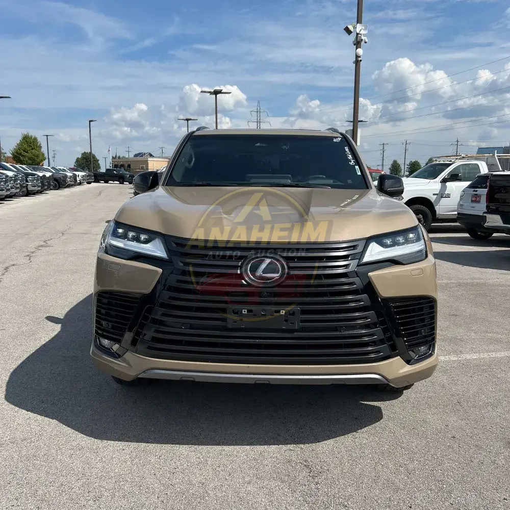 2025 Lexus LX 700h Overtrail