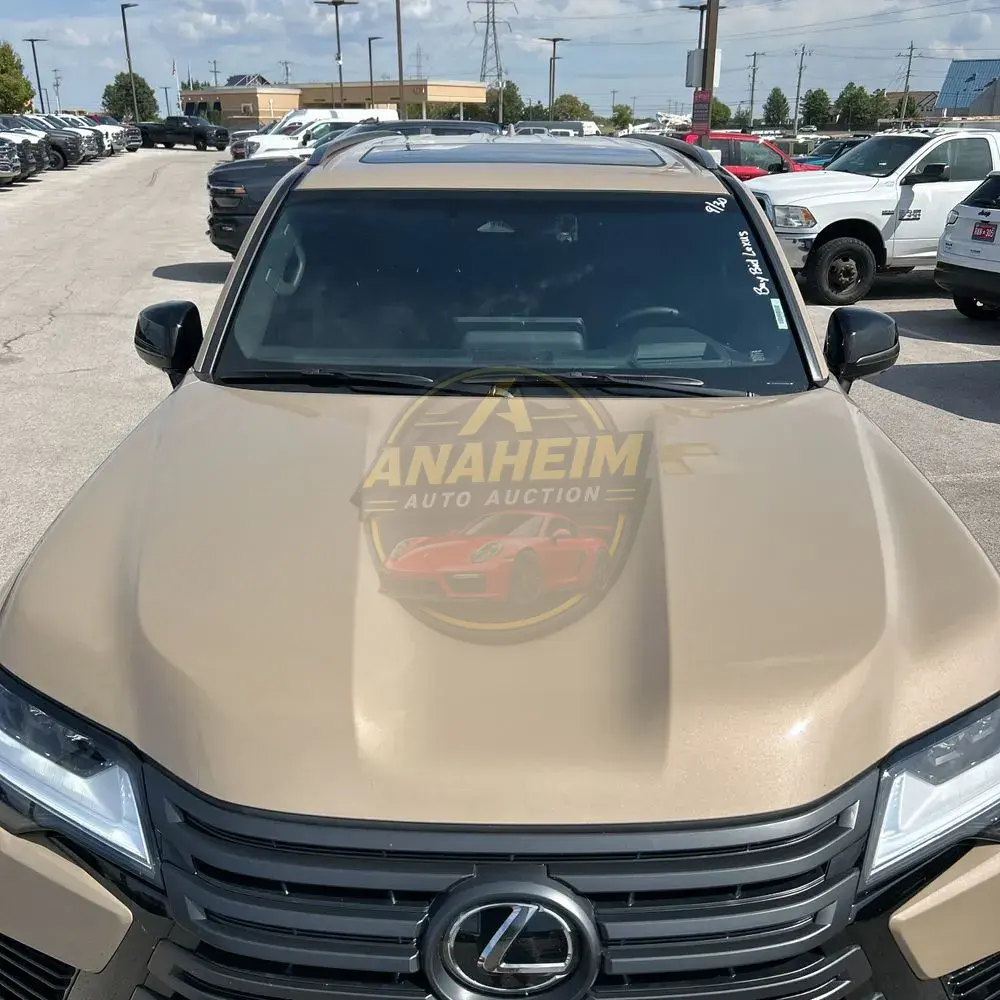 2025 Lexus LX 700h Overtrail