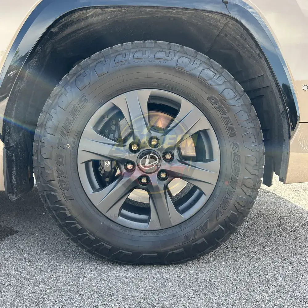 2025 Lexus LX 700h Overtrail