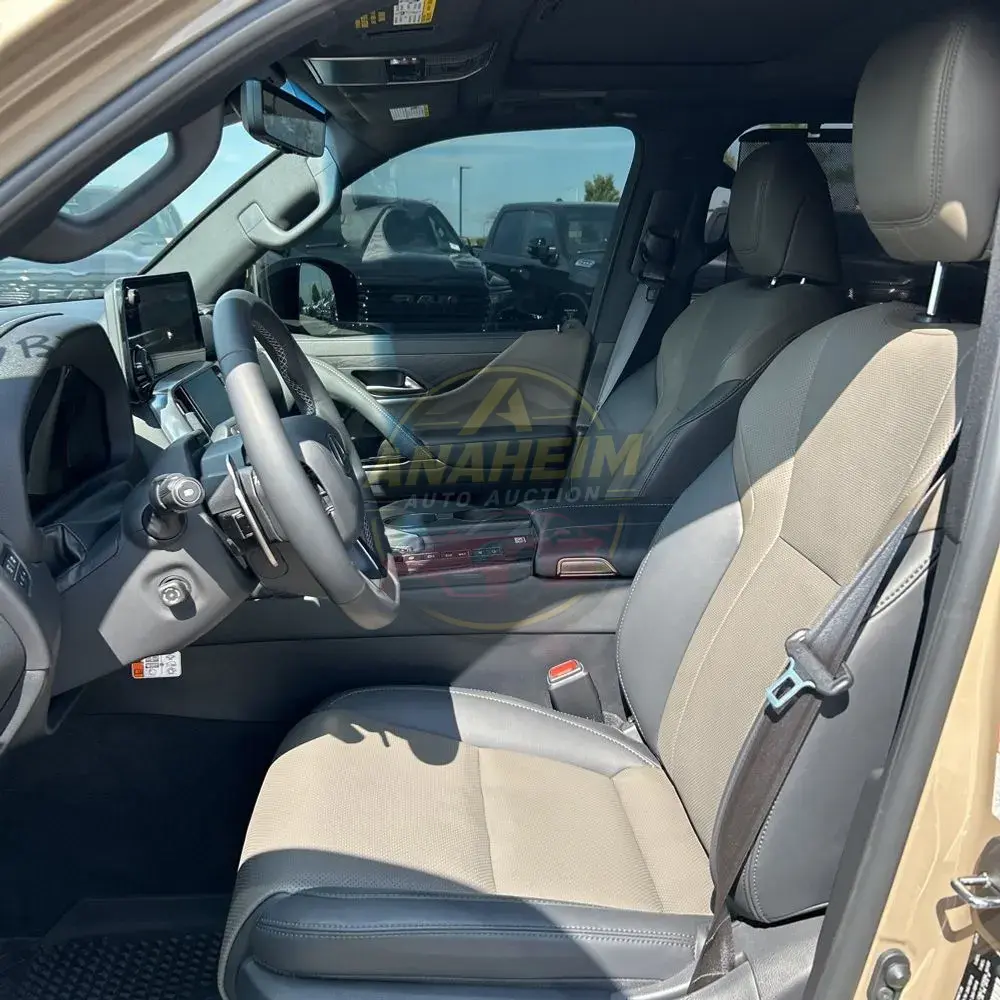 2025 Lexus LX 700h Overtrail