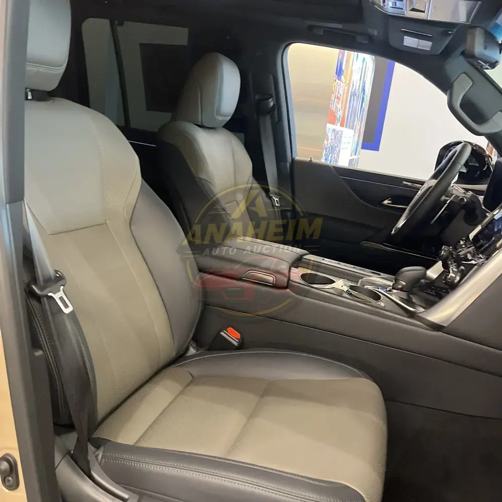2025 Lexus LX 700h Overtrail