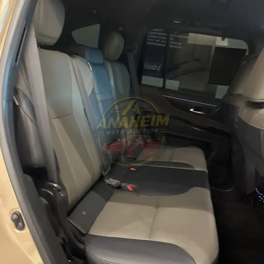 2025 Lexus LX 700h Overtrail