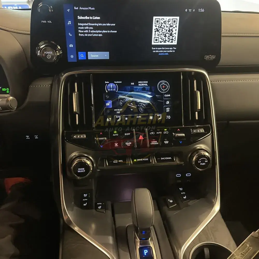 2025 Lexus LX 700h Overtrail