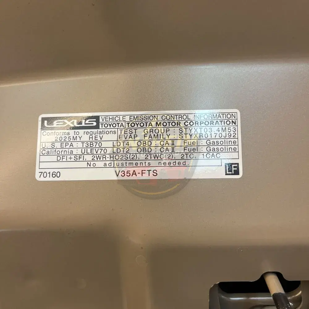 2025 Lexus LX 700h Overtrail