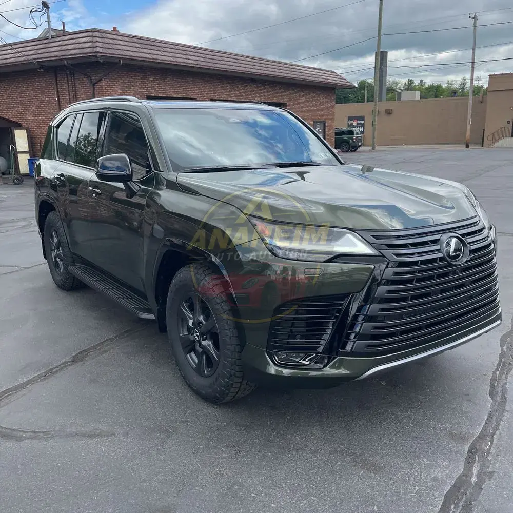 2025 Lexus LX 700h Overtrail