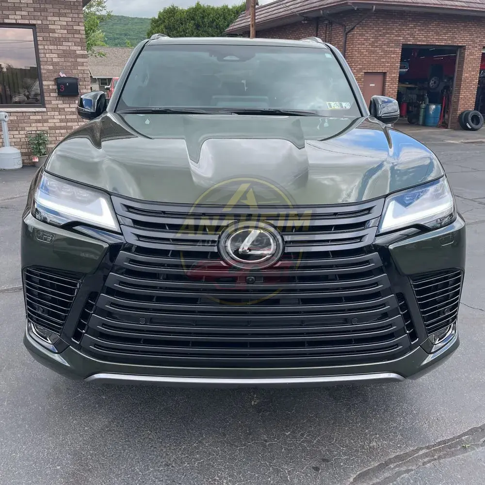 2025 Lexus LX 700h Overtrail