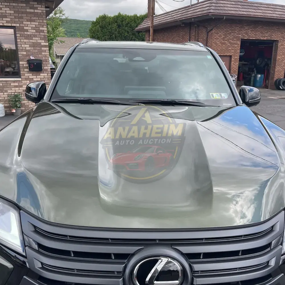 2025 Lexus LX 700h Overtrail