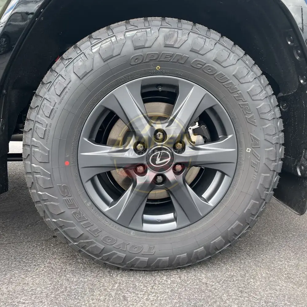 2025 Lexus LX 700h Overtrail
