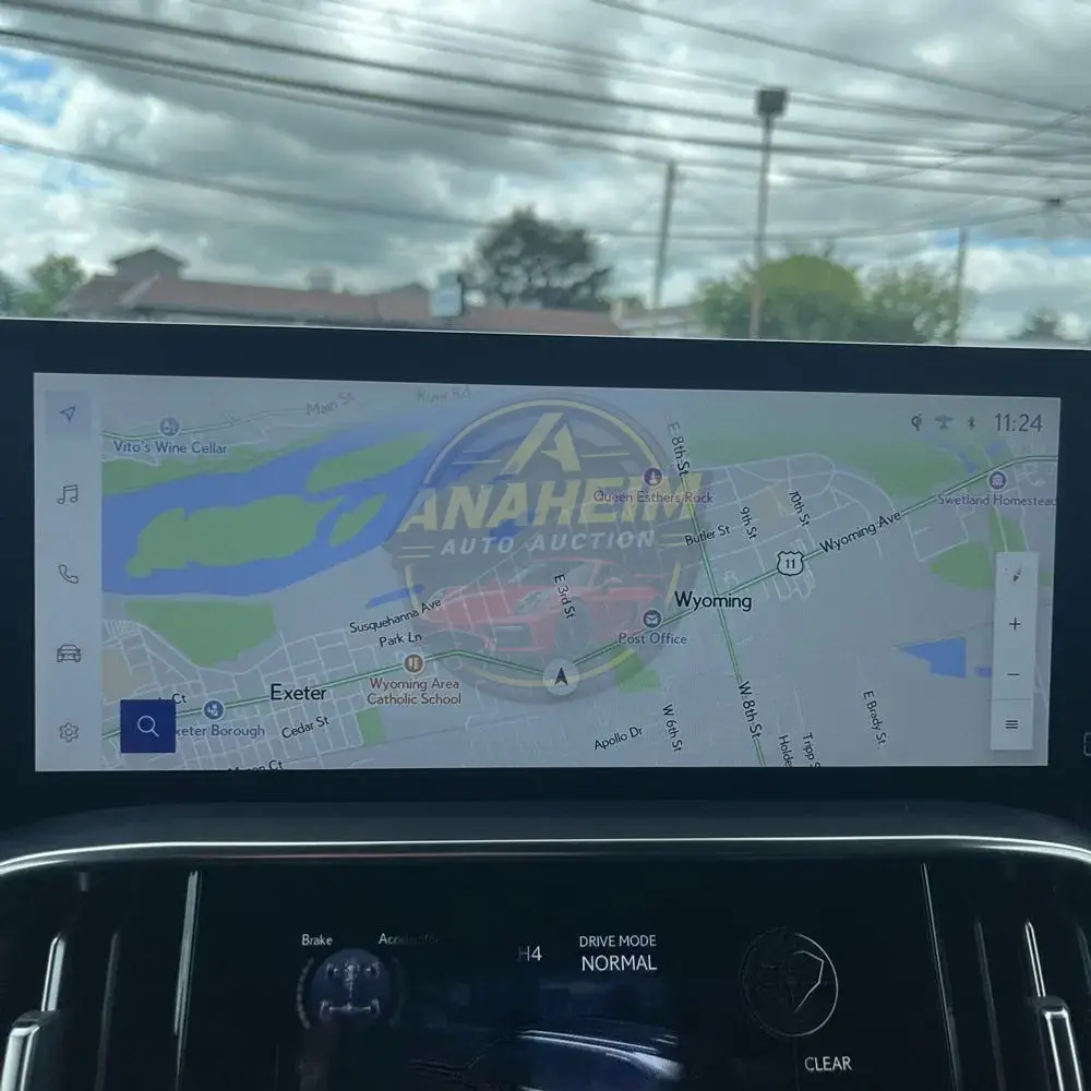 2025 Lexus LX 700h Overtrail